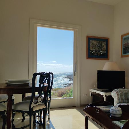 Finestra Sul Mare Aparthotel Favignana Exterior photo