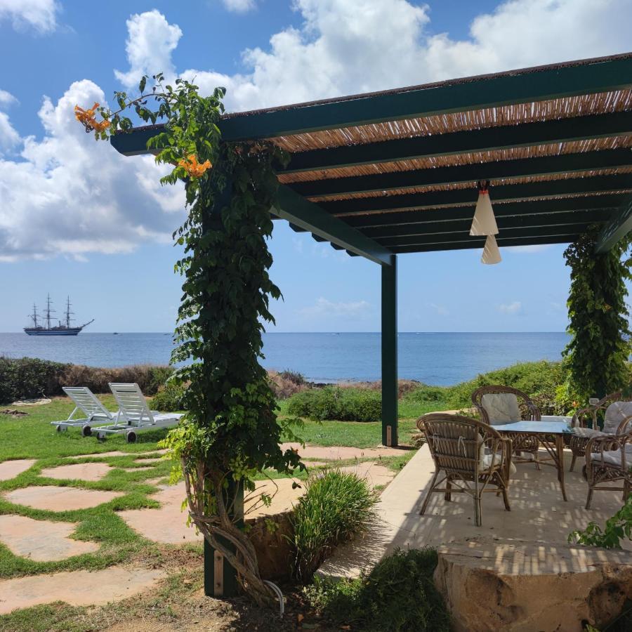 Finestra Sul Mare Aparthotel Favignana Exterior photo