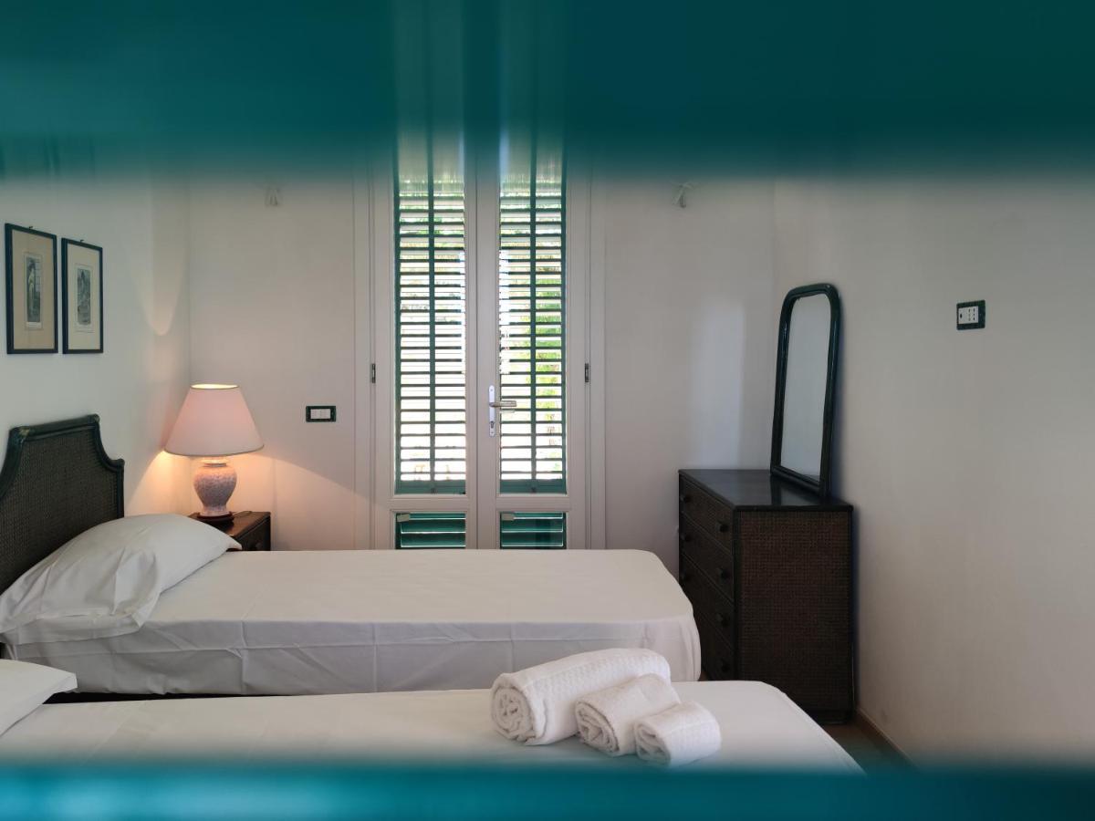 Finestra Sul Mare Aparthotel Favignana Exterior photo